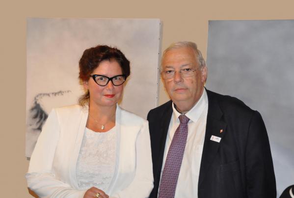 03 verena von lichtenberg malerin und kunstlerin aus paris und jean pierre pluyaud vice pre sident von saint quentin en yvelines