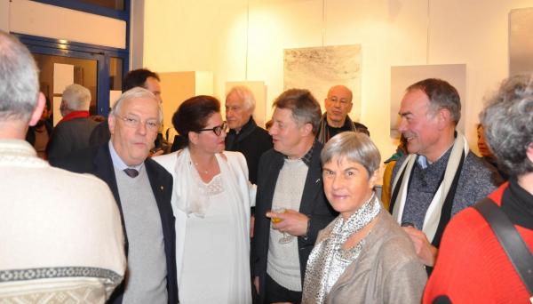 27a jean pierre pluyaud vice president ca st quentin en yvelines verena von lichtenberg artiste peintre jean charles dorge president des poetes francais ning jing