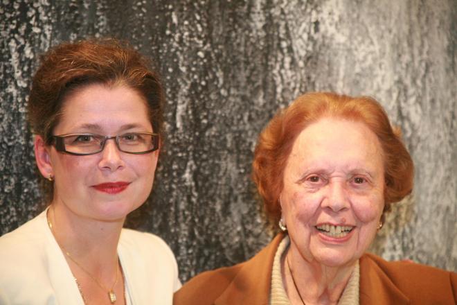 7c verena von lichtenberg artiste peintre et celia huet a paris au carousel du louvre