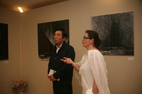 verena-von-lichtenberg-artiste-peitre-a-paris-et-les-artiste-han-yuchen-et-wuxi.jpg